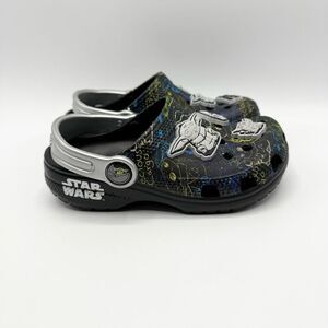 Crocs The Mandalorian The Child Classic Sandals - Kids C10